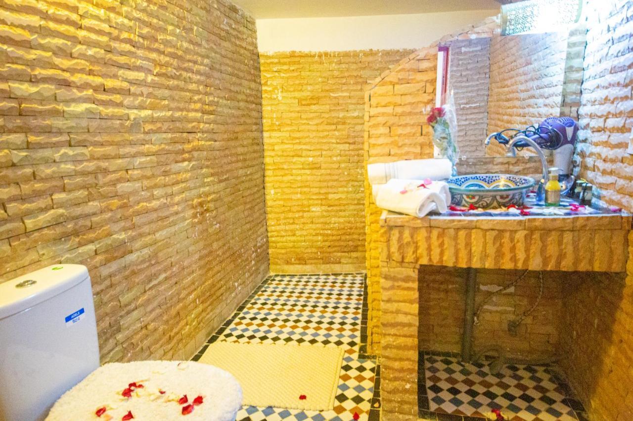 פס Riad Rayhana מראה חיצוני תמונה